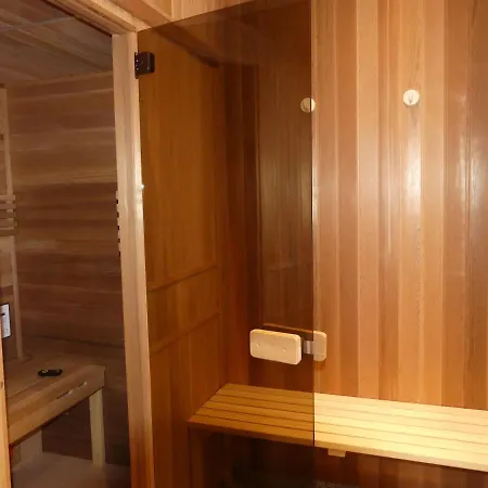 Apartment Strandnahe Mit Schwimmbad Im Haus, Liebeskind 80,
