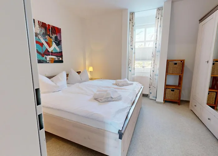 Strandnahe Mit Schwimmbad Im Haus, Liebeskind 80, Apartamento *