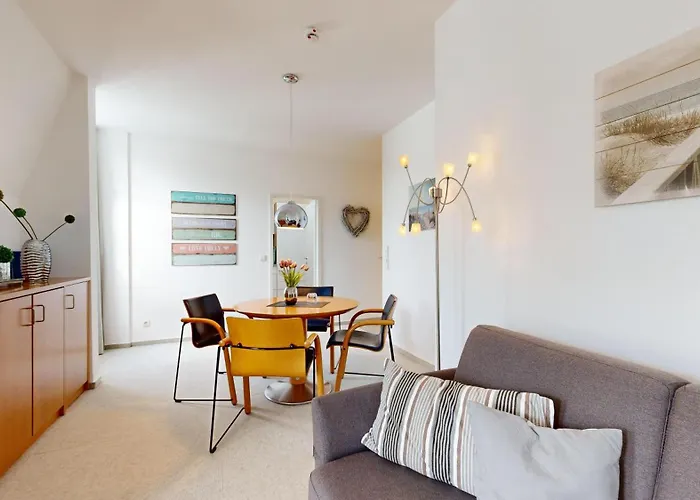 Apartamento Strandnahe Mit Schwimmbad Im Haus, Liebeskind 80, Binz