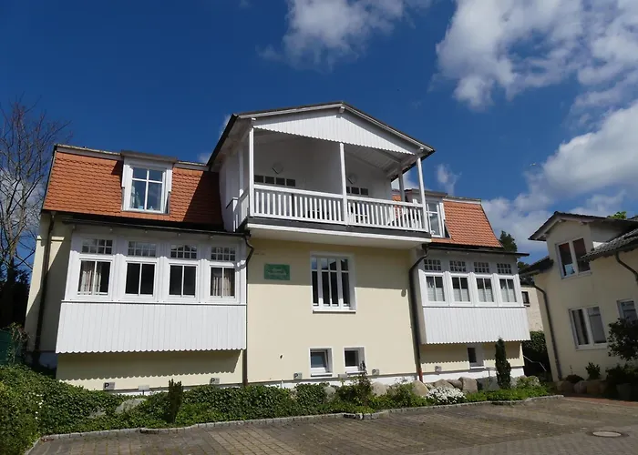Strandnahe Mit Schwimmbad Im Haus, Liebeskind 80, Binz